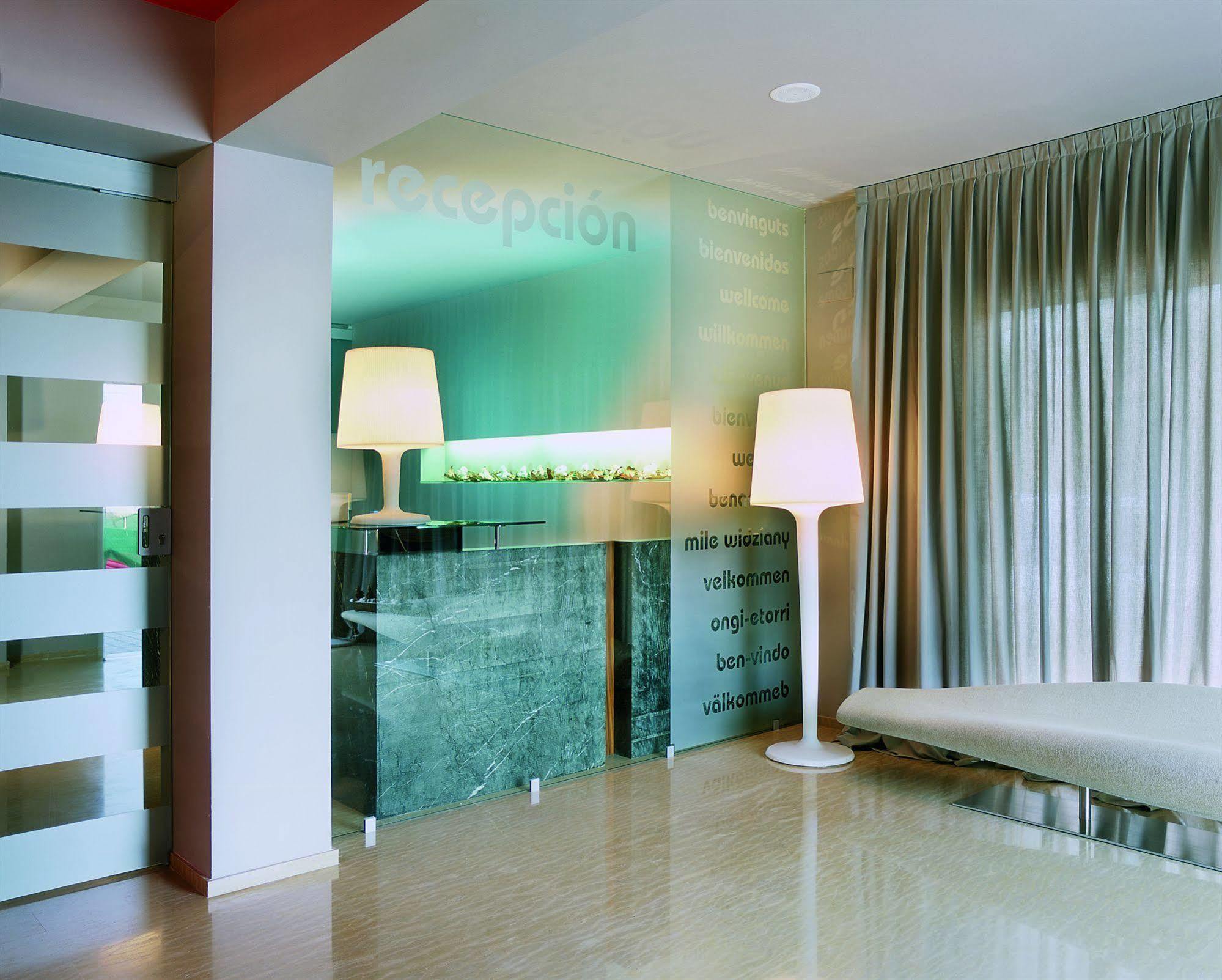 Apartamentos Villamor Denia Dış mekan fotoğraf